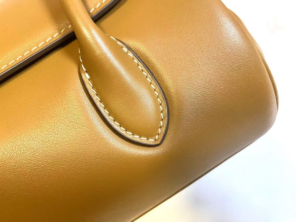 スーパーコピーブランドバッグ着用イメージ